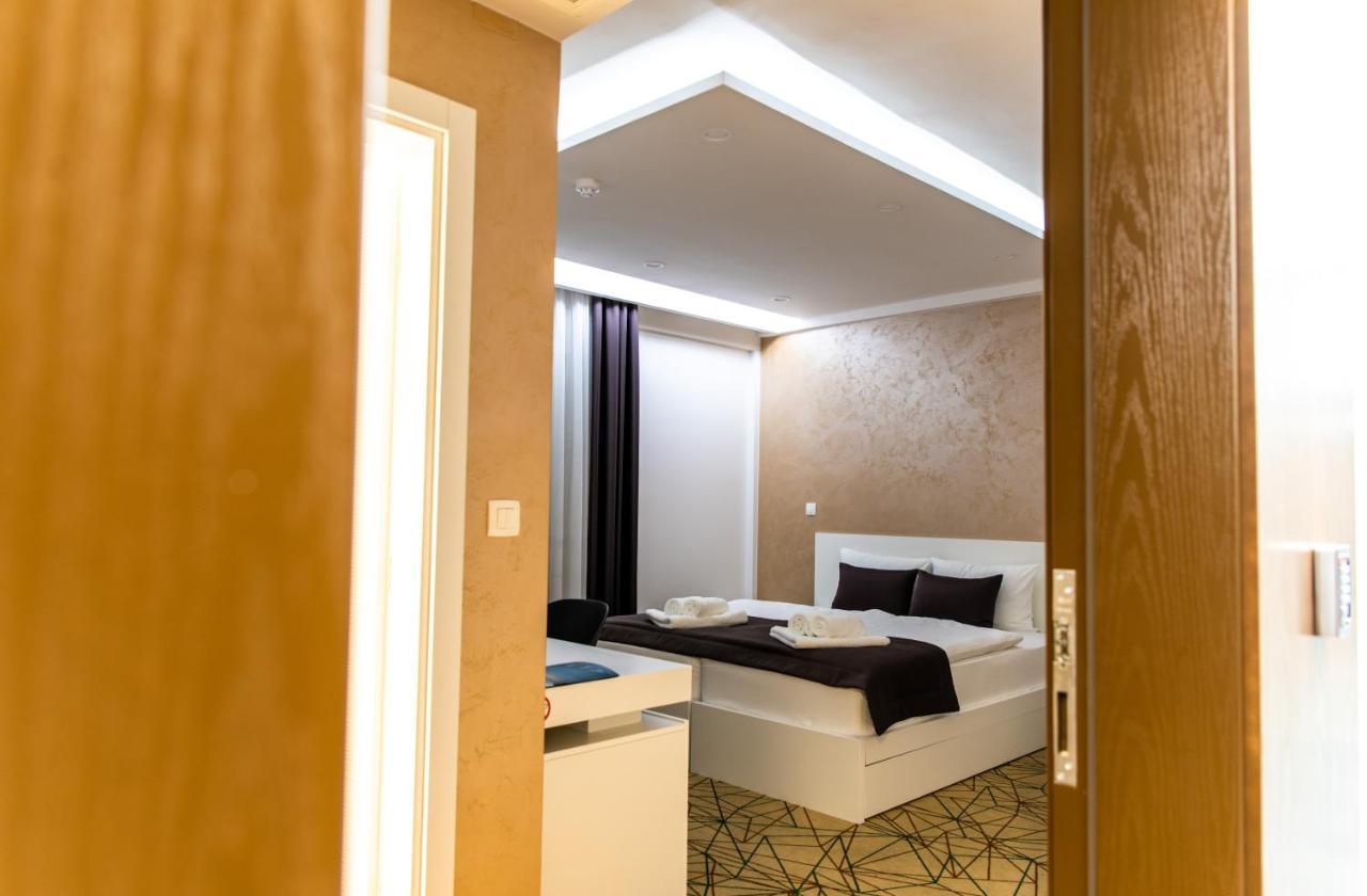 Hotel Biss Zenica Esterno foto