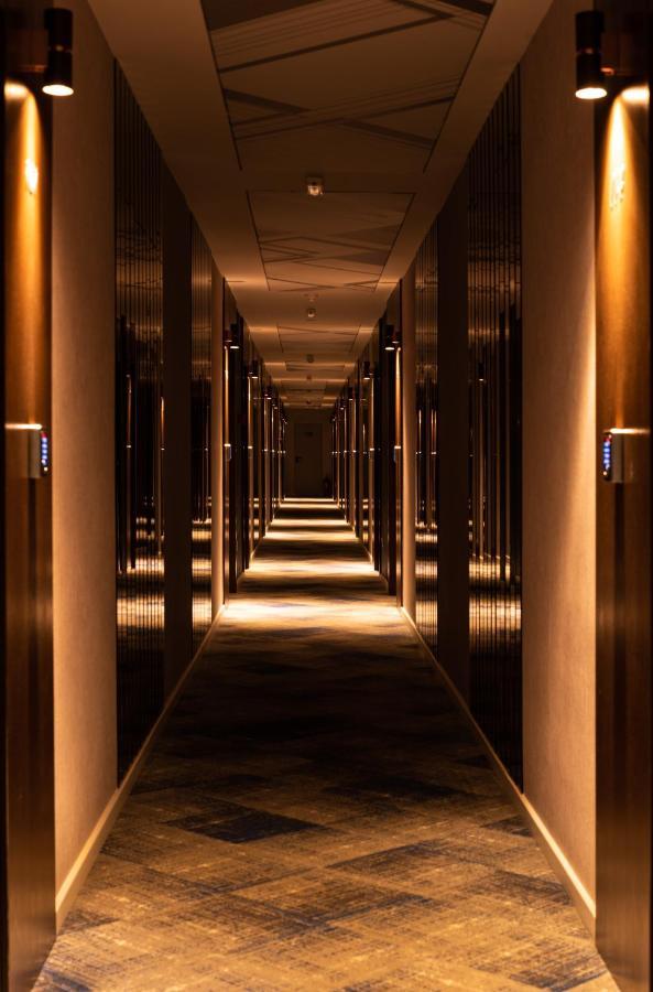 Hotel Biss Zenica Esterno foto