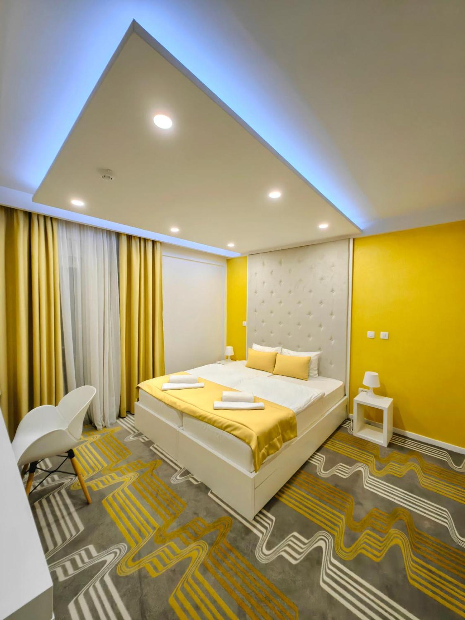 Hotel Biss Zenica Esterno foto