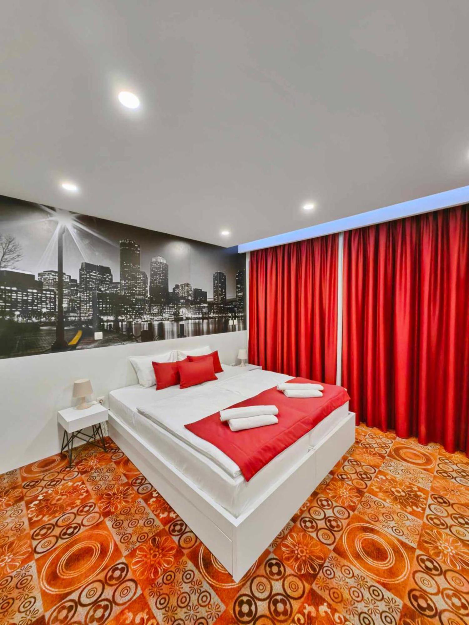 Hotel Biss Zenica Esterno foto